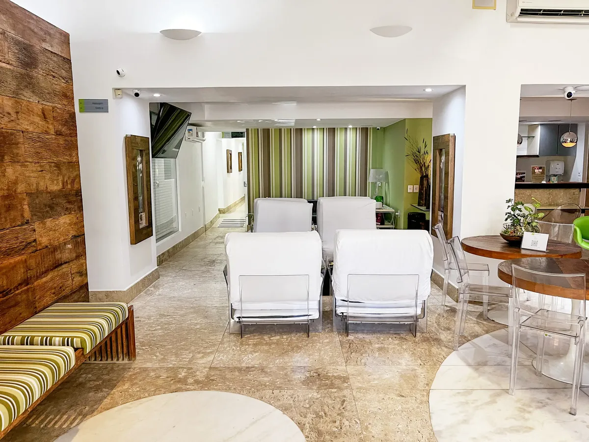 Recepção acolhedora do Spa Médico Odontológico Rita Trindade